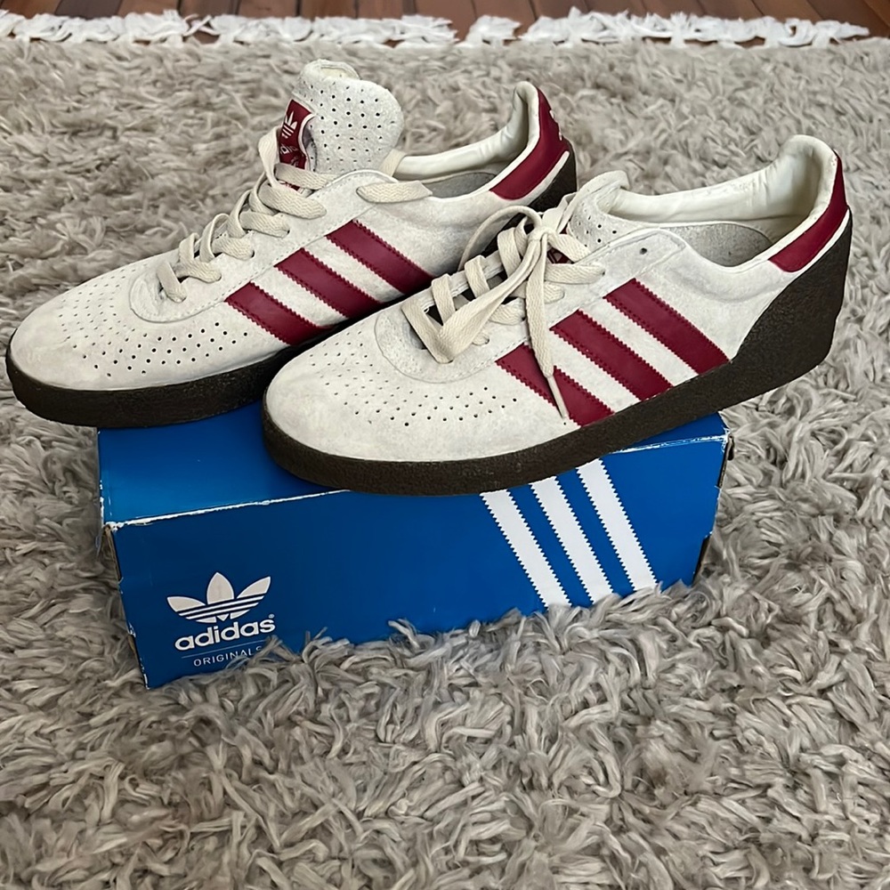 Adidas Montreal gum sole.